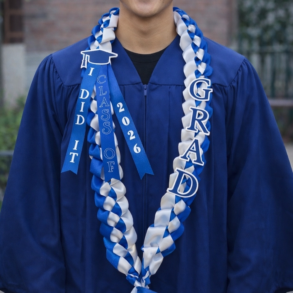 Blue and White Graduation Lei with 'Grad' and 'Class of 2026' Ribbons